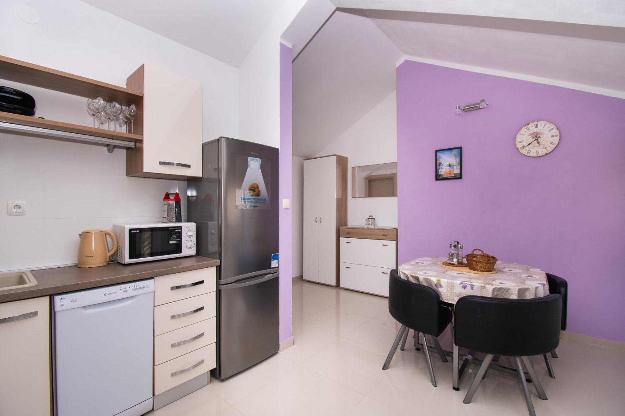 Apartment Ninic Srima Exteriör bild