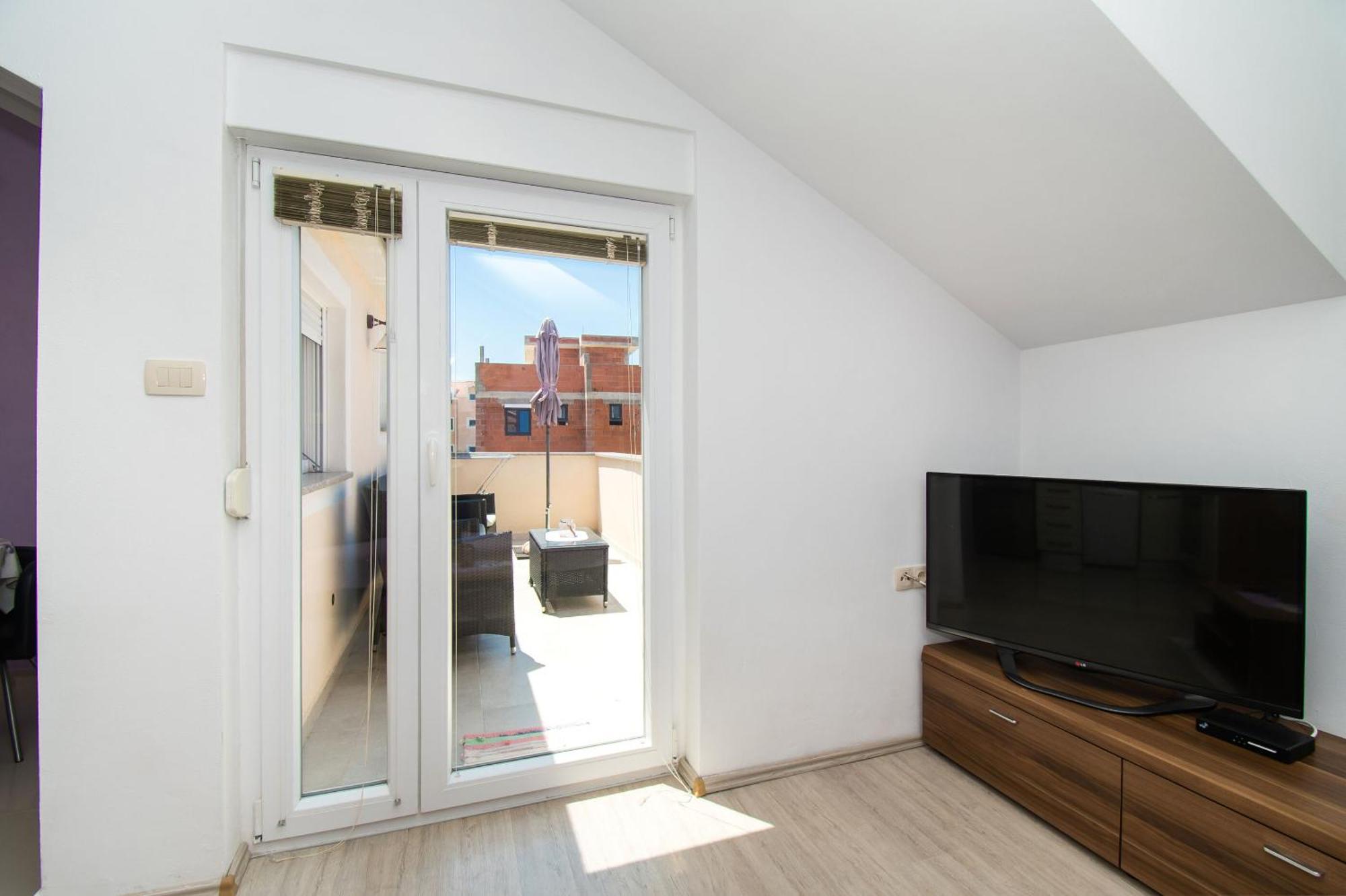 Apartment Ninic Srima Exteriör bild